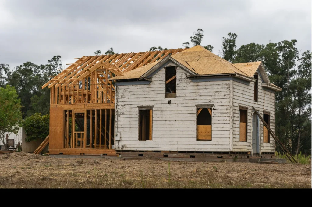 who is a general contractor